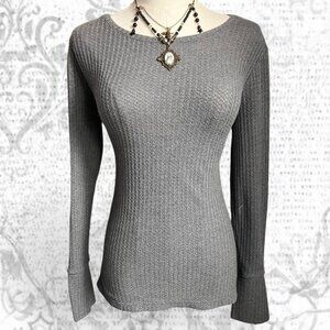 Soft Gray Waffle Knit Long Sleeve Sweater with Button Cuff Detail – Size Small